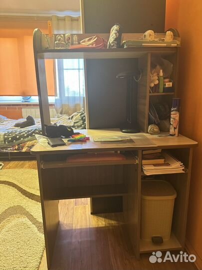 Компьютерный стол