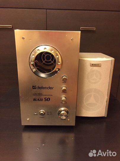 Сабвуфер с колонкой Defender Blaze 50