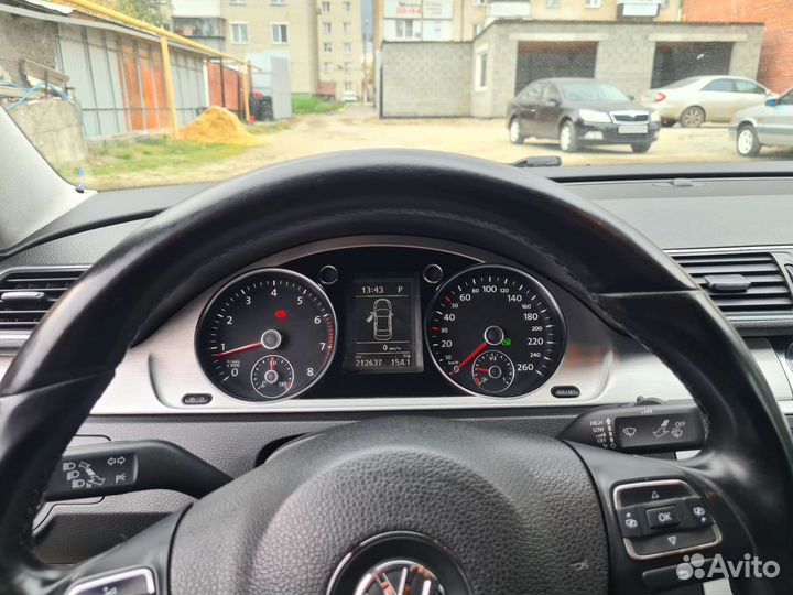 Volkswagen Passat 1.8 AMT, 2013, 212 000 км