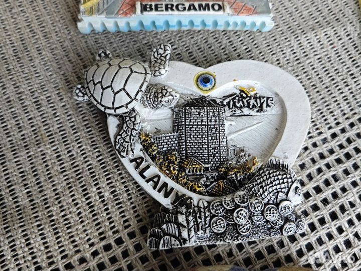 Магниты на холодильник города России и страны