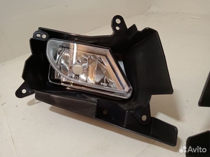 Фары противотуманные Mazda 3 09-13