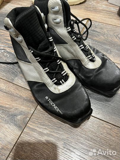 Лыжные ботинки tecno.pro