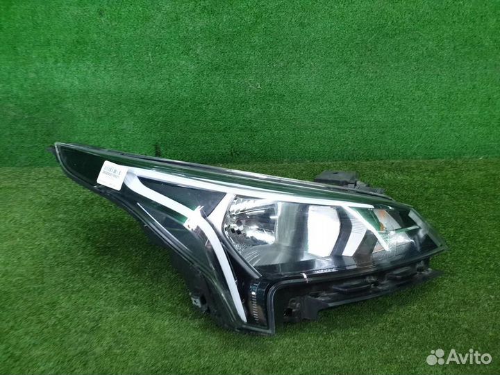 Фара правая Kia Rio