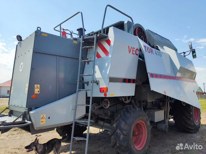 Комбайн Ростсельмаш Vector 410, 2010