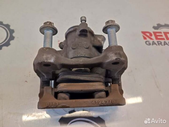 Суппорт тормозной задний правый Mercedes-Benz