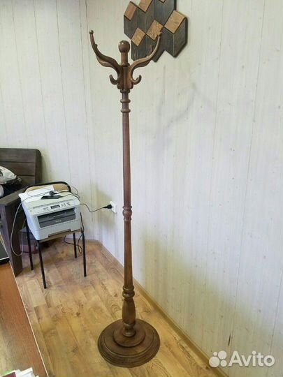 Вешалка напольная