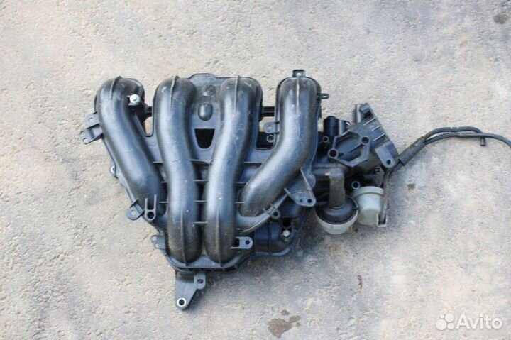 Впускной коллектор Ford Focus 2 1.8L