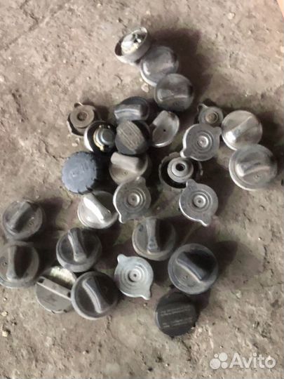 Крышки расширительного бачка,бака,двс мерседес