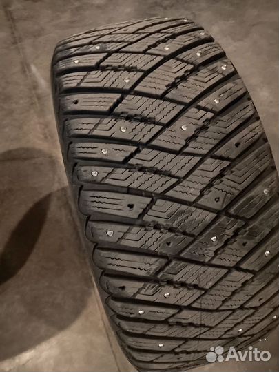 Goodyear Ultragrip Ice Arctic 235/50 R17 100T