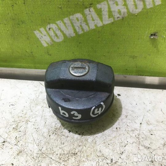 Крышка топливного бака Фольксваген Гольф 3 Венто