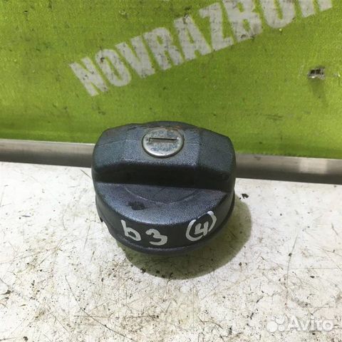 Крышка топливного бака Фольксваген Гольф 3 Венто