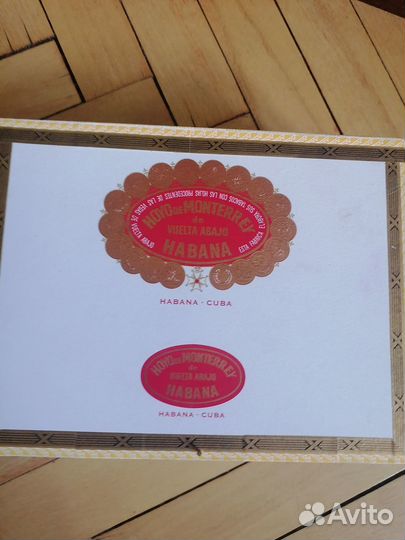Коробка из под кубинских сигар
