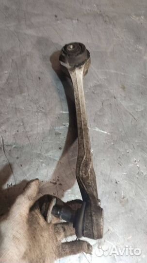 Рычаг передний левый Audi A4 B6 (2000 - 2006)