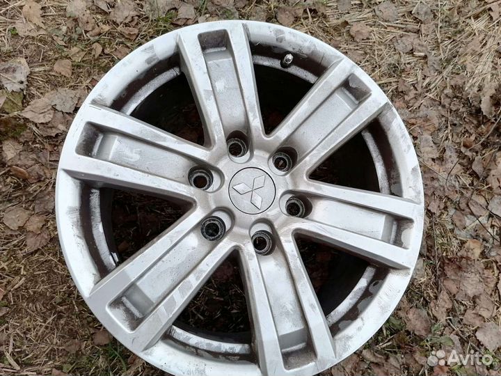 Новые диски R17 на Mitsubishi Pajero Sport