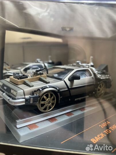 Коллекционные машинки 1:43 (фильм Назад в будущее)