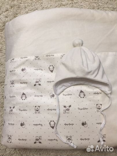 Одеяло на выписку с шапочкой. Ленты в подарок