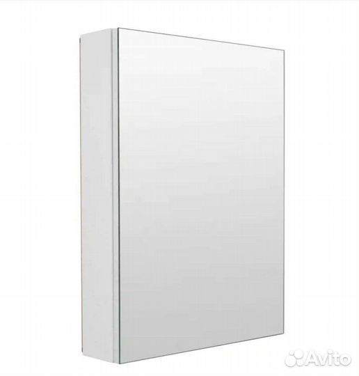 Зеркальный шкаф в ванную