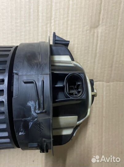 Мотор печки Peugeot 308 5-дверный EP6 120 2012