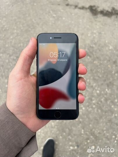 iPhone 7, 128 ГБ