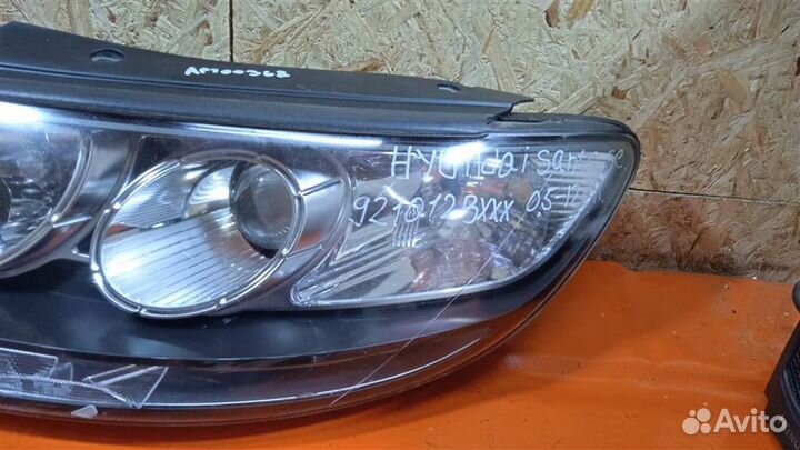 Фара левая Hyundai Santa Fe SM (2005-2012)