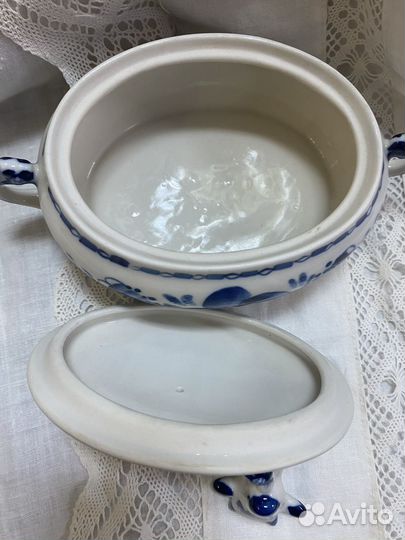 Шкатулка Буренка Гжель