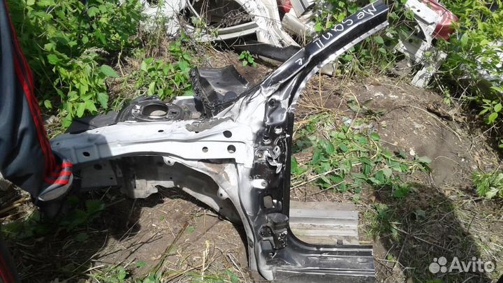 Лонжерон передний левый Renault Megane II 2002-2