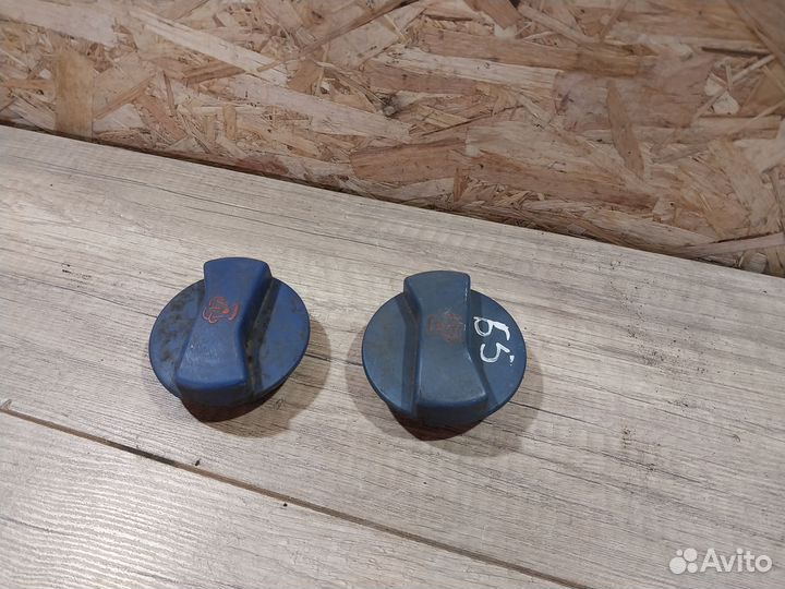 Крышка пробка расширительного бачка Volkswagen