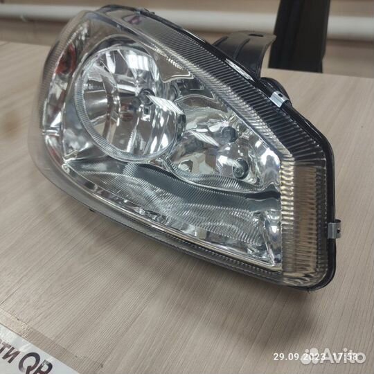 Фара правая Лада Калина