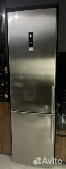 Холодильник siemens