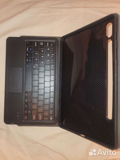 Samsung galaxy tab s7, чехол-Клава в сост. нов