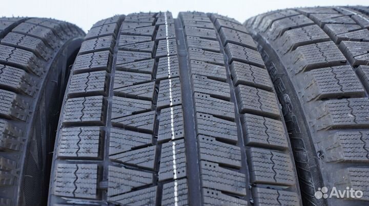 Bridgestone Blizzak Revo GZ 205/55 R16 91S