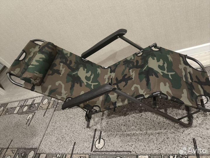 Кресло-шезлонг складное для дачи и пляжа