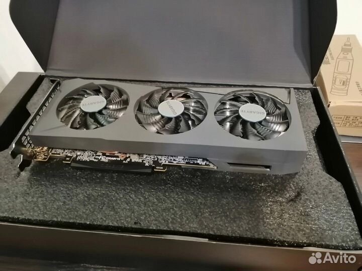 Видеокарта AMD radeon RX 6600xt