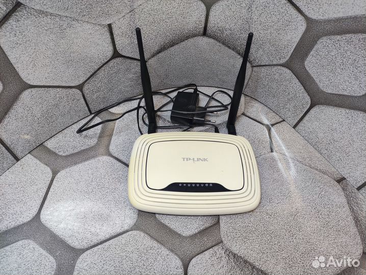 Wi-Fi роутер TP-link TL-WR841ND