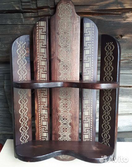 Полка угловая для икон