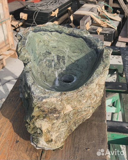 Изделия из натурального камня