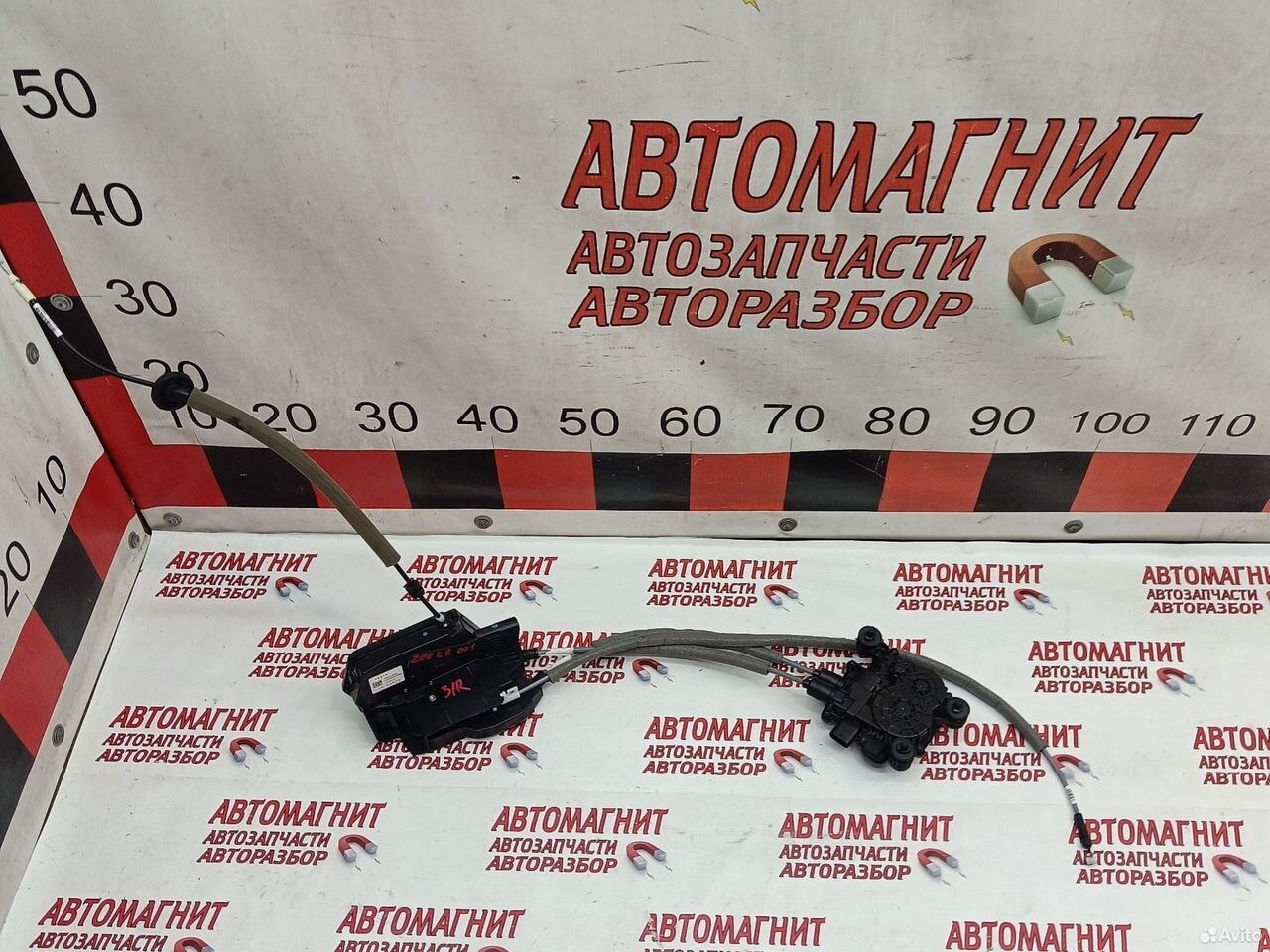 Замок двери задний правый Zeekr 001