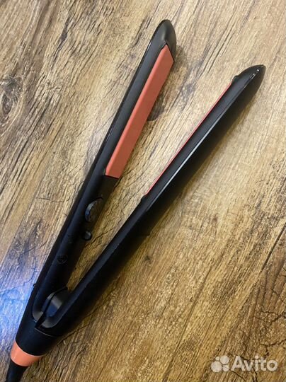 Выпрямитель волос Philips Stralightcare новый