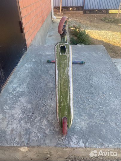 Продаю самокат трюковый