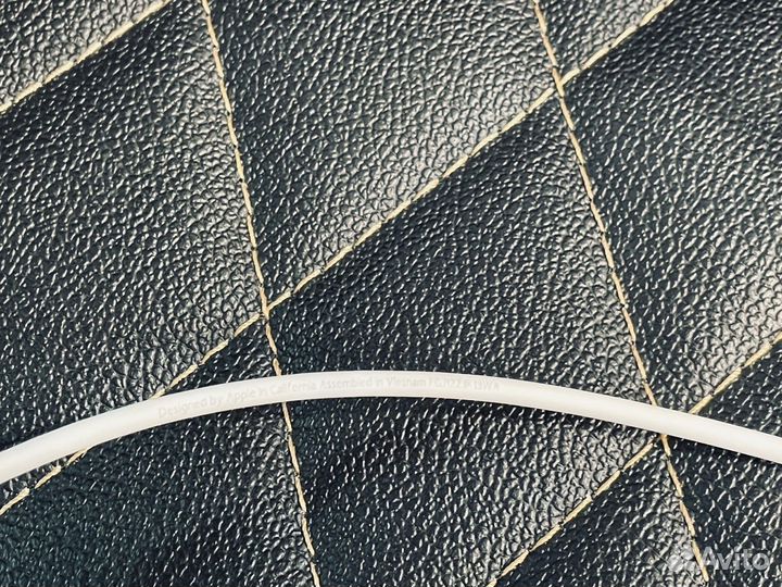 Зарядка на iPhone Оригинал