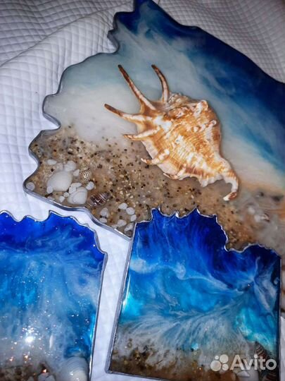 Поднос и подстаканники