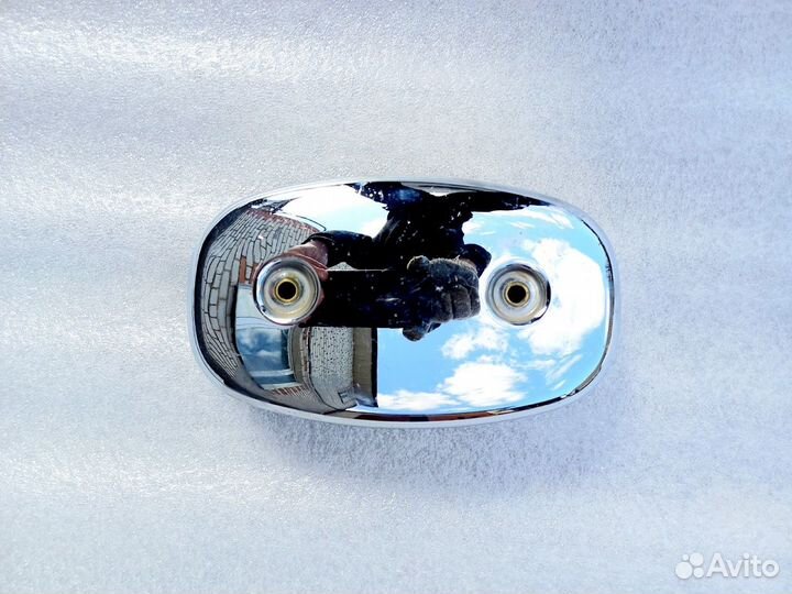 Suzuki Boulevard C50 крышка инжектора