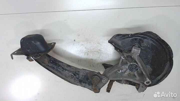 Ступица (кулак, цапфа) Volkswagen Passat CC, 2010