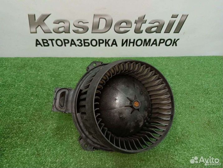 Моторчик печки Suzuki SX4