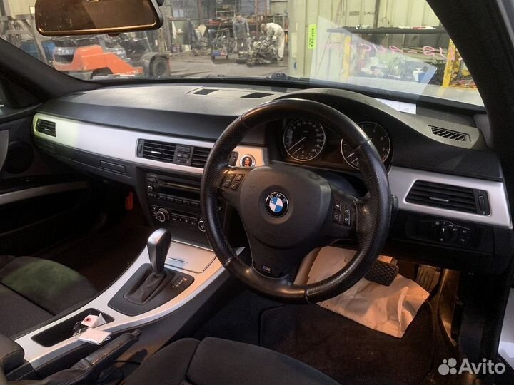 Обшивка багажника задняя правая Bmw 3-series E91