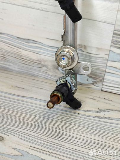 Топливная рампа M272