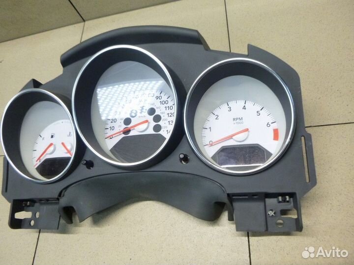 Щиток приборов Dodge Caliber 06-12 гг