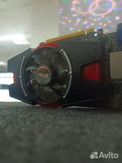 Видеокарта gt640