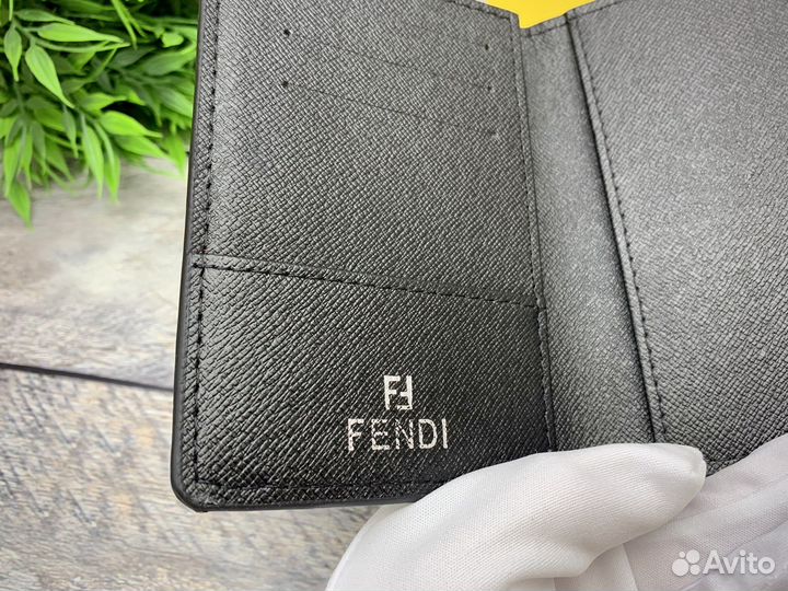 Обложка для паспорта fendi