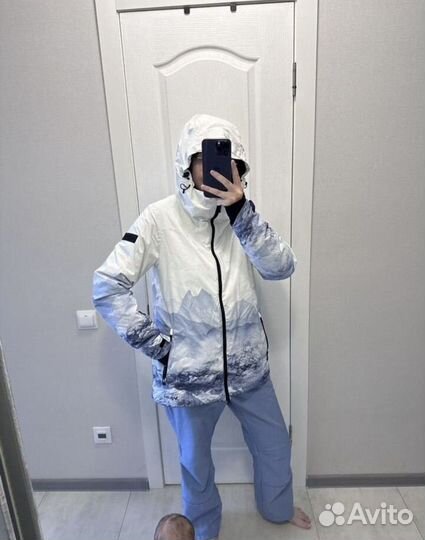 Горнолыжный костюм женский